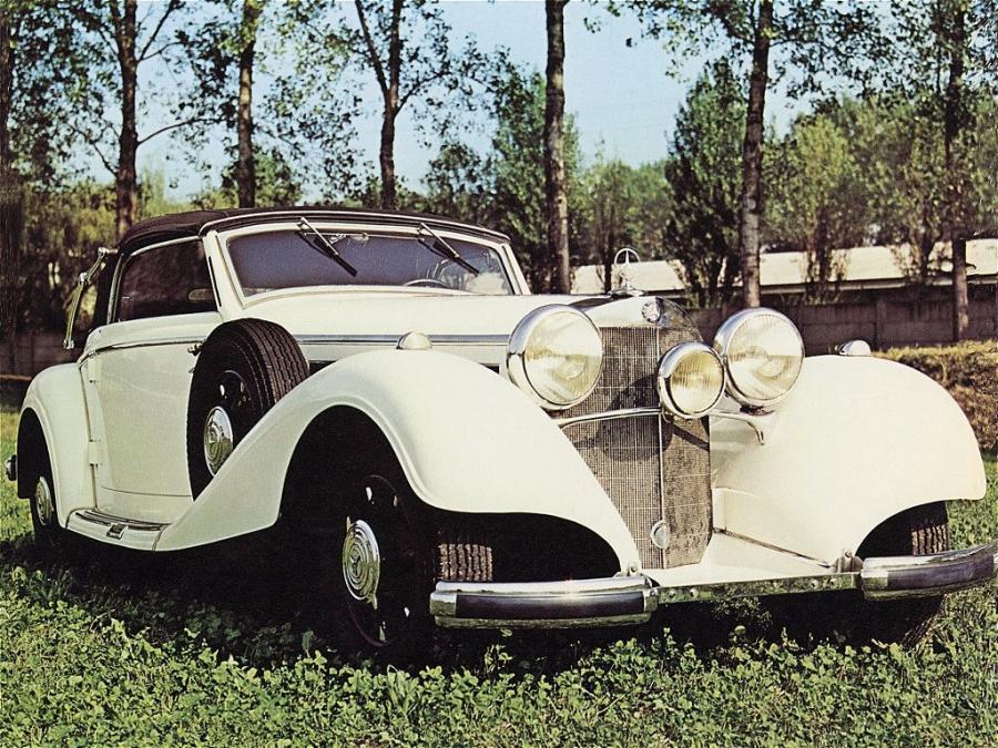  Mercedes-Benz 540K Cabriolet A 1937 года  (фото 5 из 27)